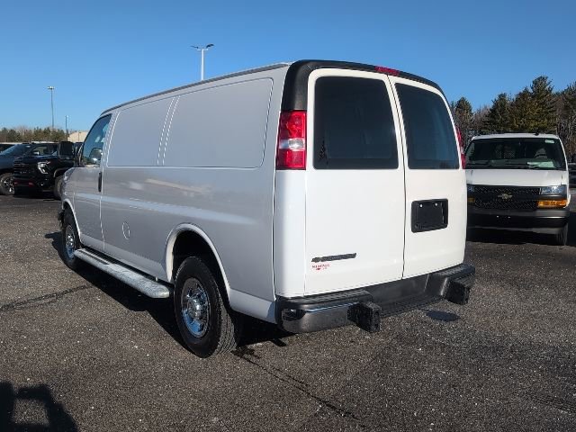 Used 2024 Chevrolet Express 2500 w/ Driver Convenience Package image 5