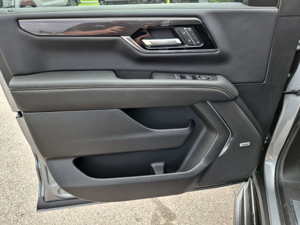 New 2026 GMC Yukon XL Elevation w/ Elevation Premium Package AWD/4WD image 20