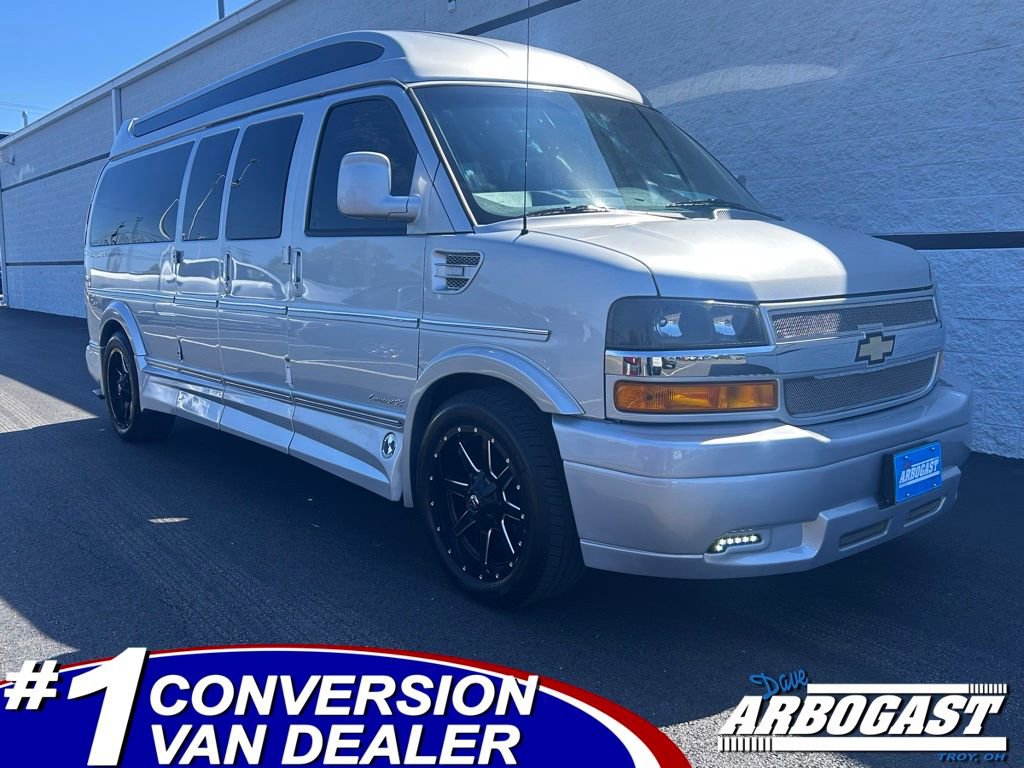 Used 2018 Chevrolet Express 2500 Extended w/ Enhanced Convenience Package