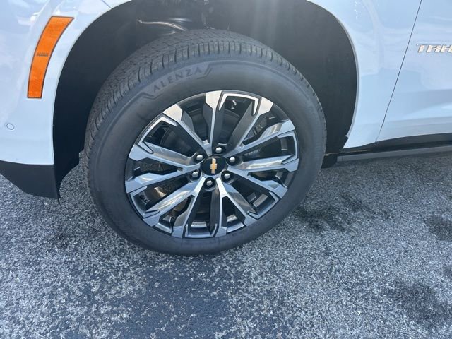 New 2026 Chevrolet Tahoe High Country AWD/4WD image 10