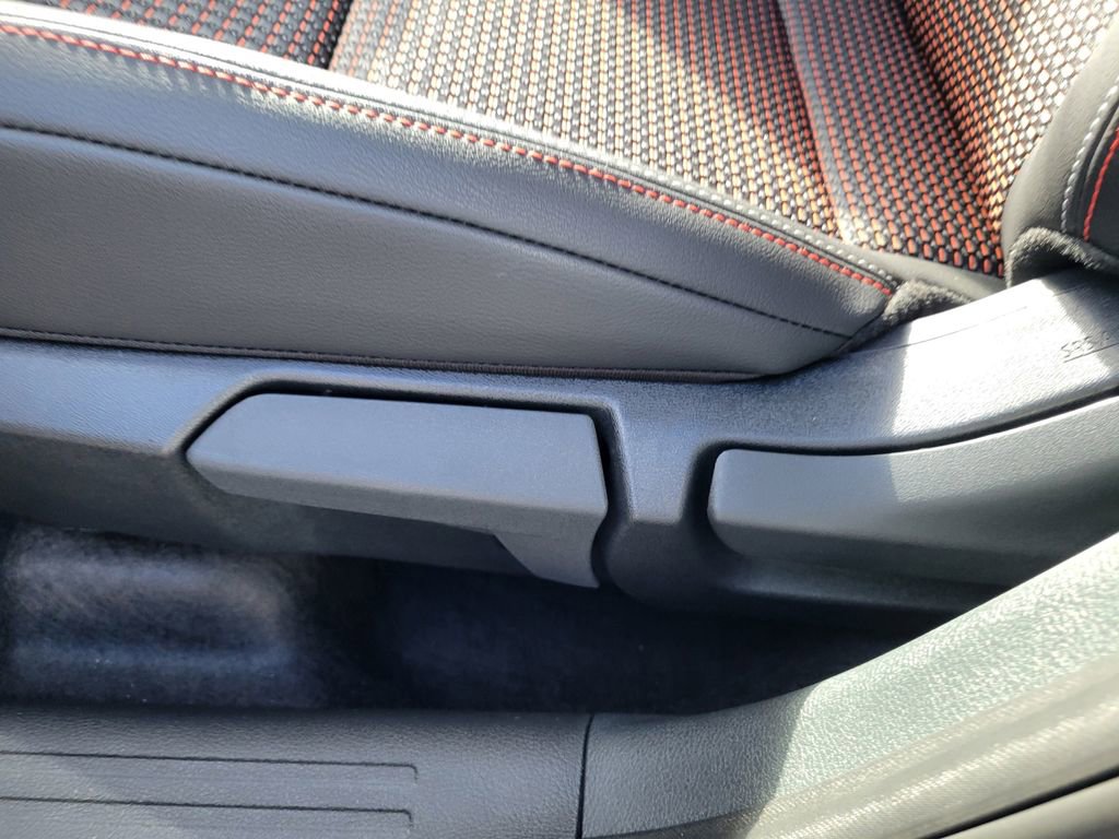 New 2026 Nissan Kicks SR w/ Cold Weather Package image 15