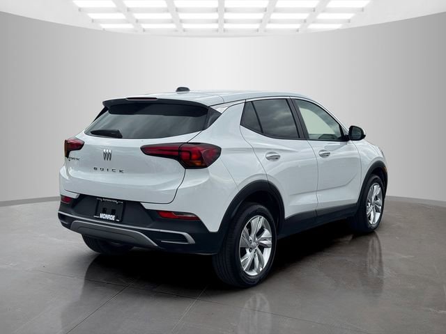 Used 2025 Buick Encore GX Preferred AWD/4WD image 7