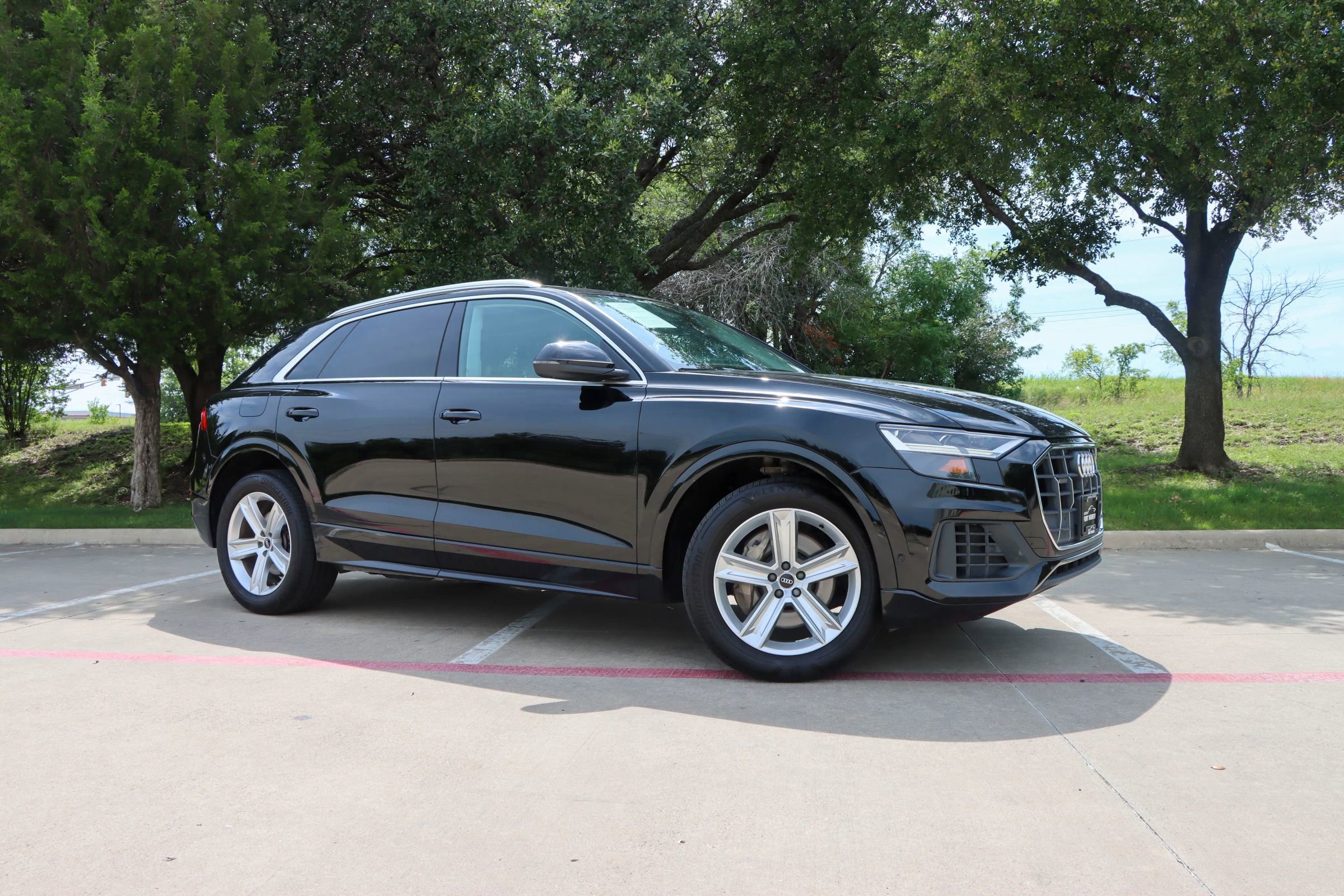 Used 2021 Audi Q8 Premium w/ Convenience Package AWD/4WD image 1