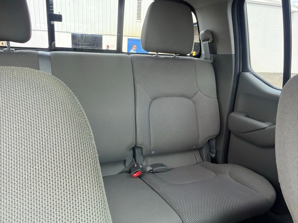 Used 2020 Nissan Frontier SV RWD image 57