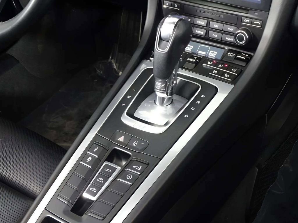 Used 2019 Porsche 911 Carrera S RWD image 19