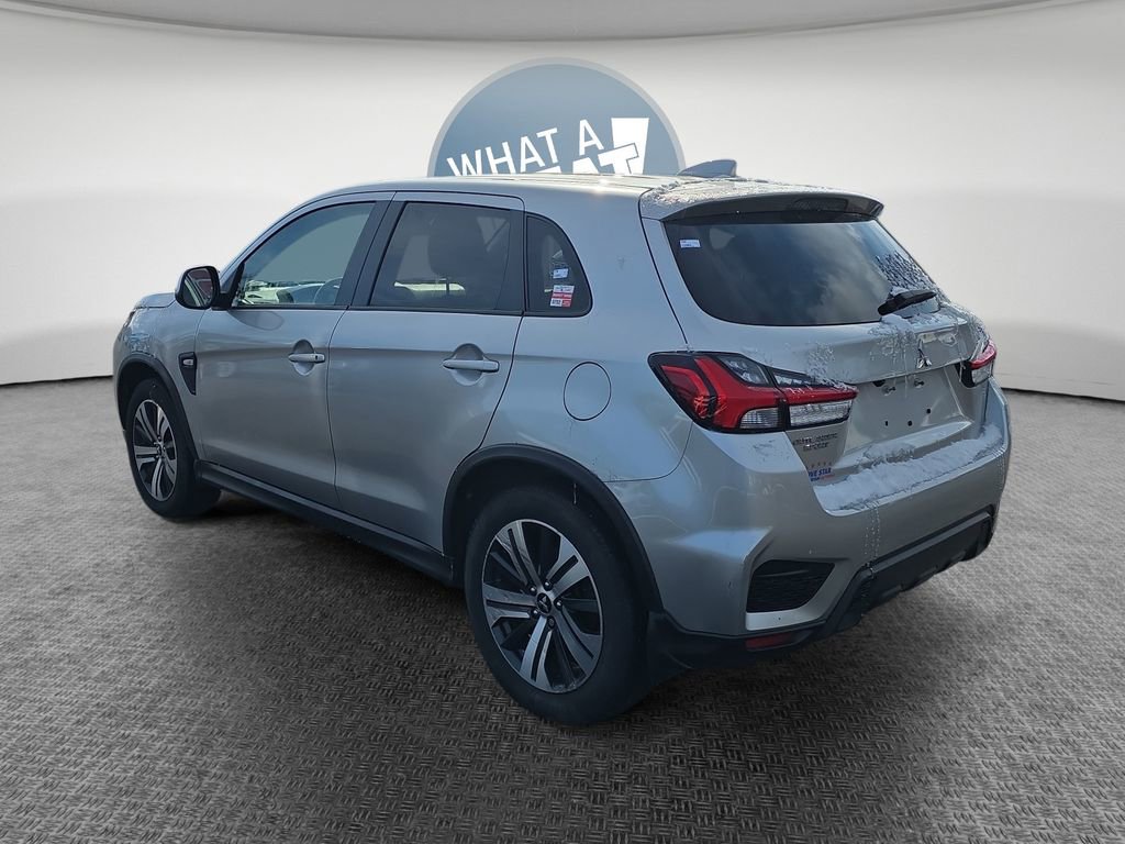 Used 2022 Mitsubishi Outlander Sport SE image 6