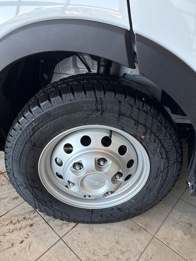 New 2026 Ford Transit 250 Base image 24