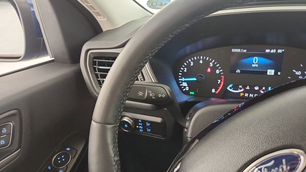 Used 2022 Ford Escape SEL AWD/4WD image 18