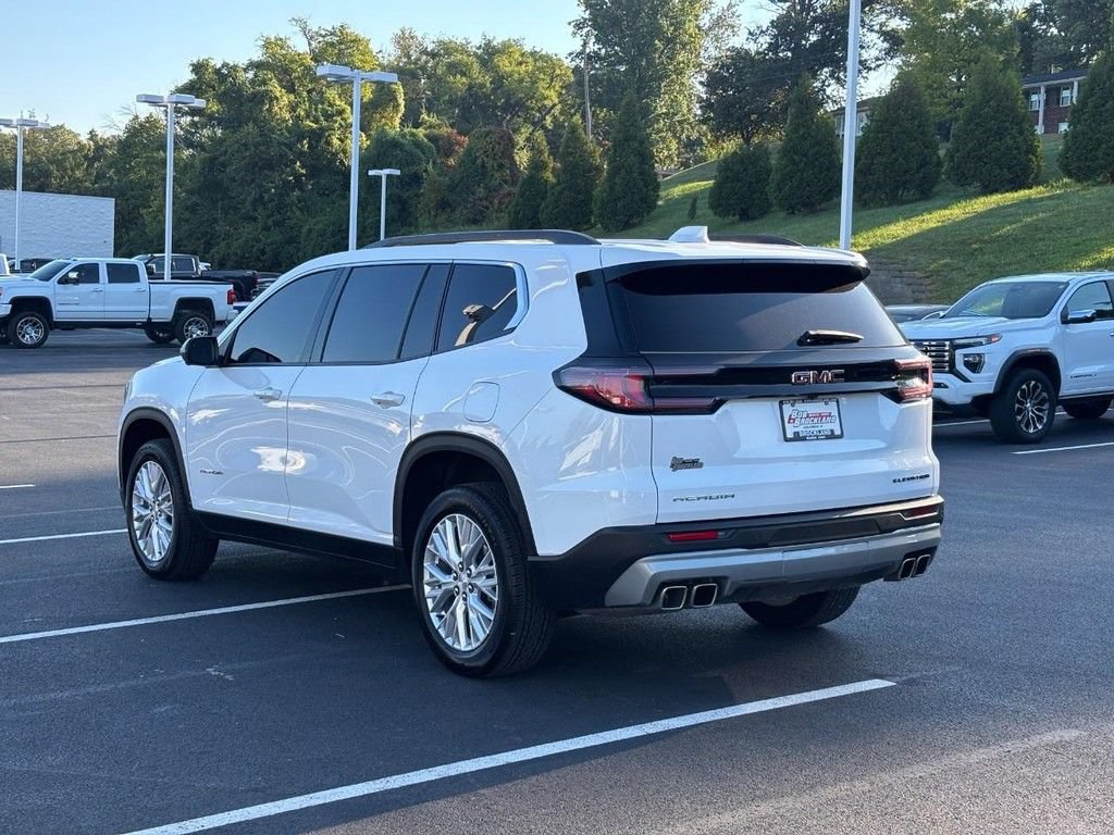 Used 2025 GMC Acadia Elevation w/ Elevation Premium Package FWD image 5