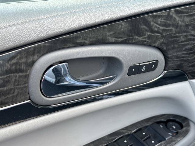 Used 2014 Buick Enclave Leather FWD image 7