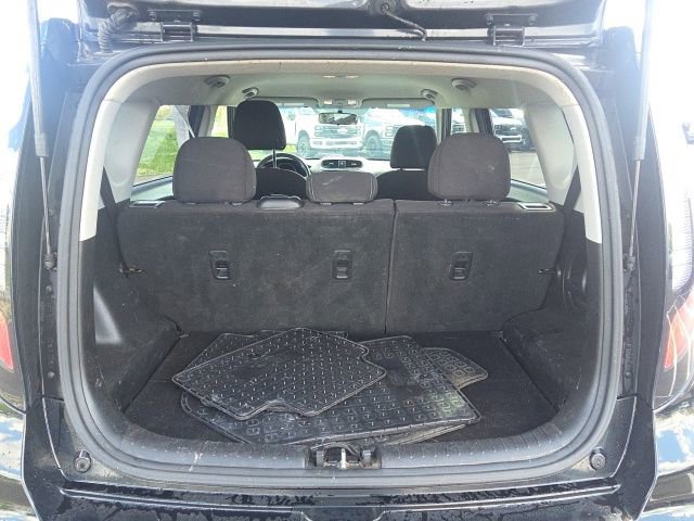 Used 2018 Kia Soul FWD image 11