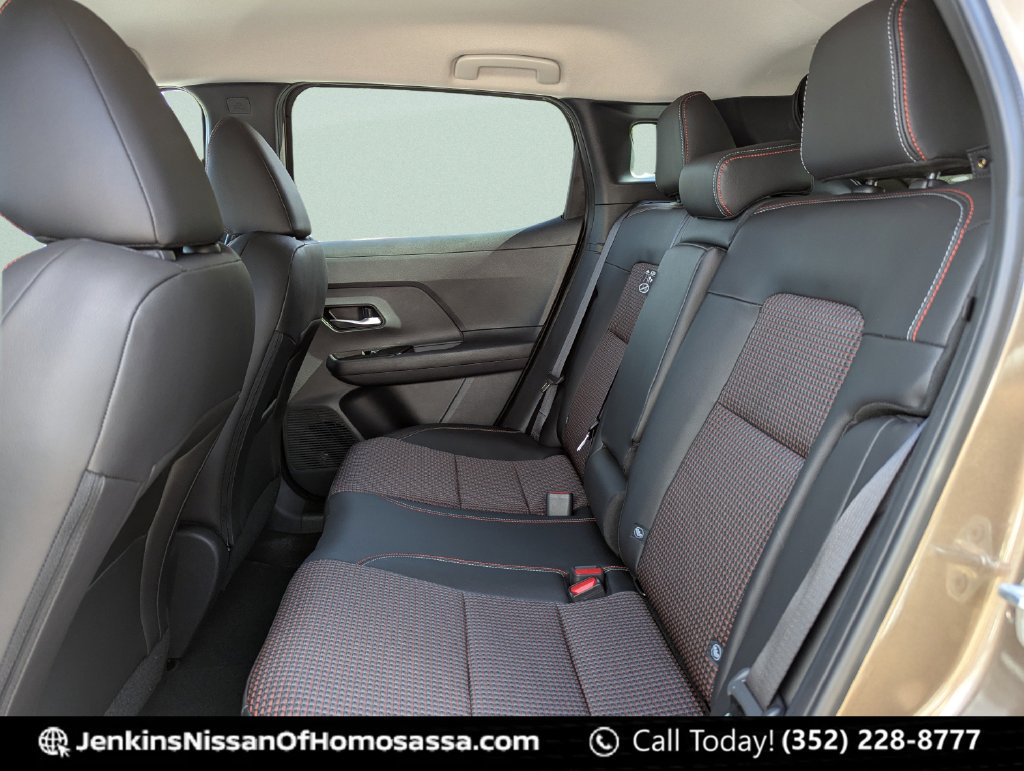 New 2026 Nissan Kicks SR FWD image 29