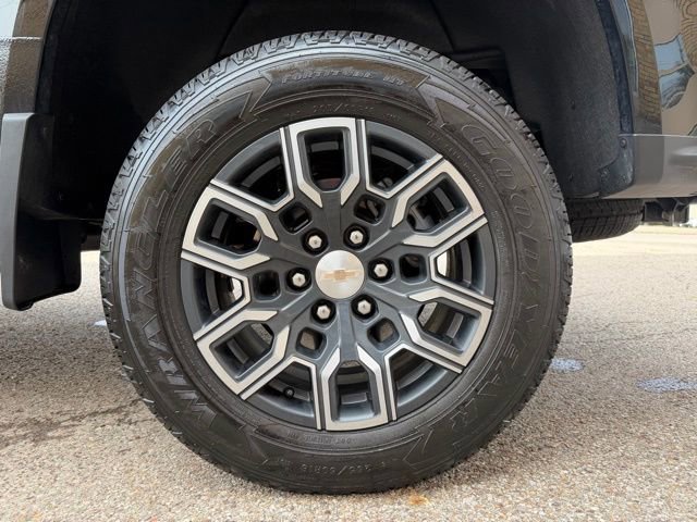 Used 2024 Chevrolet Colorado LT w/ LT Convenience Package III image 58