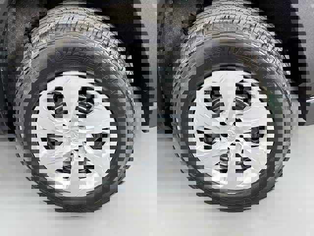 Certified 2025 Toyota RAV4 LE image 29