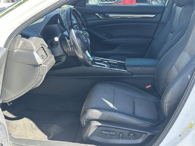Used 2020 Honda Accord Sport image 18