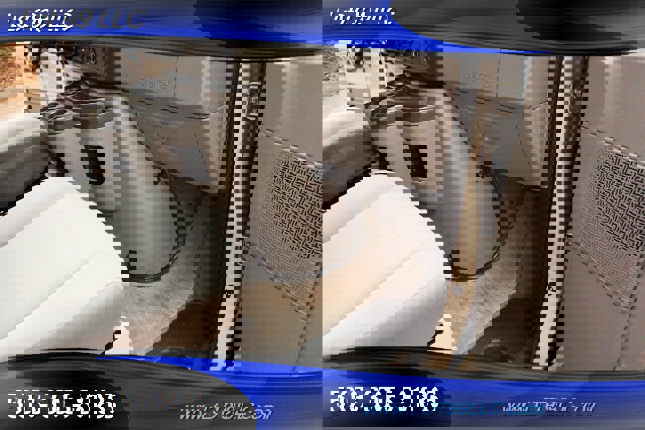 Used 2012 Ford E-350 and Econoline 350 XLT image 36