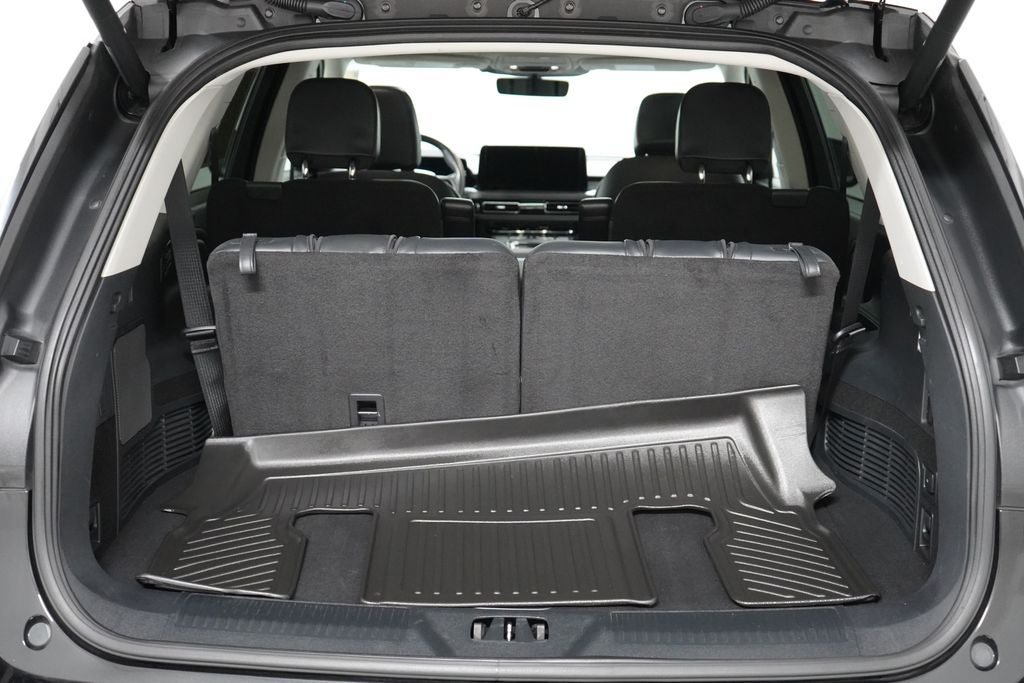 Used 2025 Lincoln Aviator AWD image 31