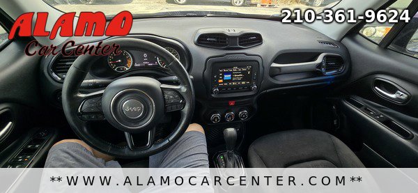 Used 2017 Jeep Renegade Altitude FWD image 38