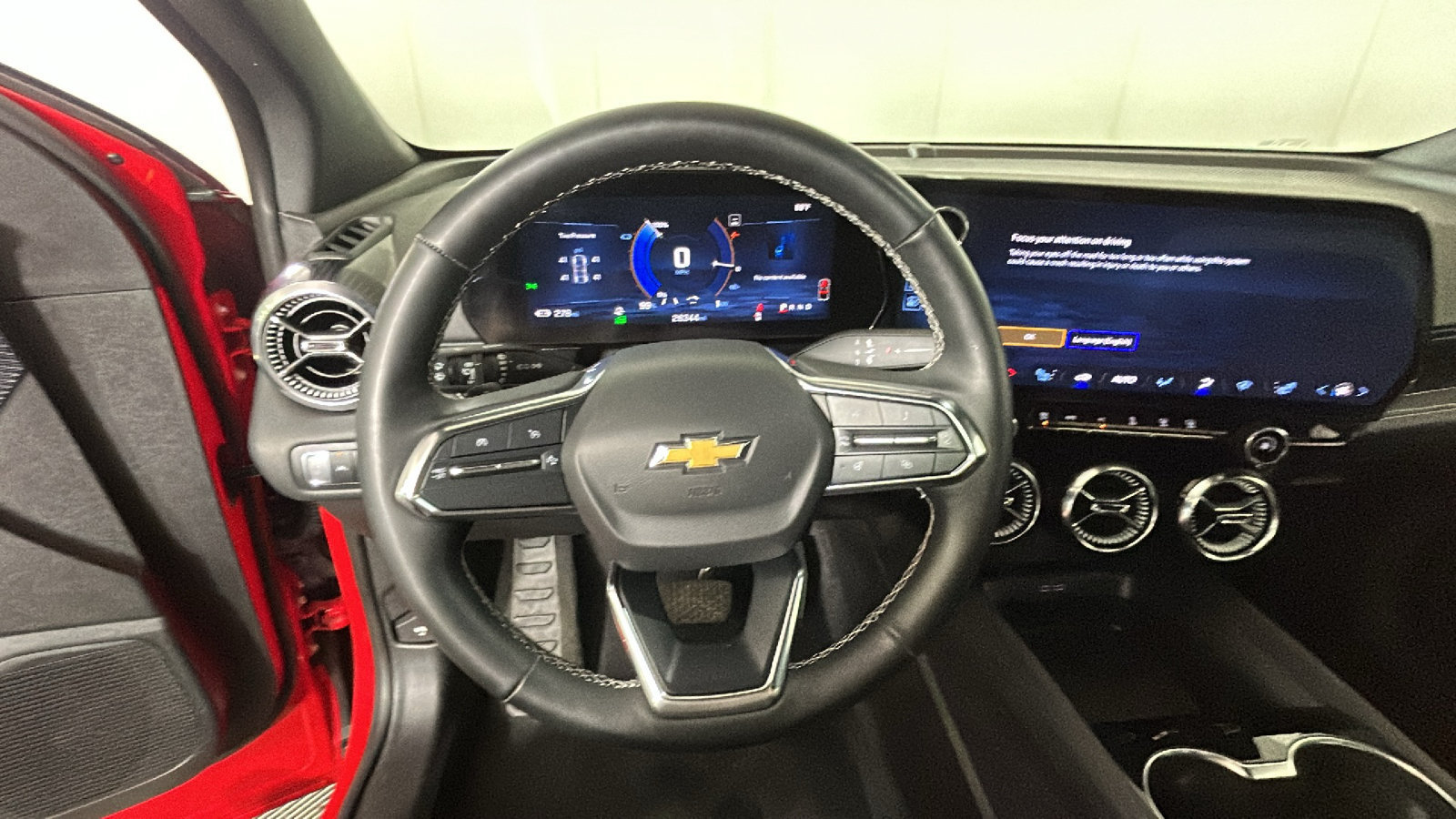 Used 2024 Chevrolet Blazer EV LT AWD/4WD image 18