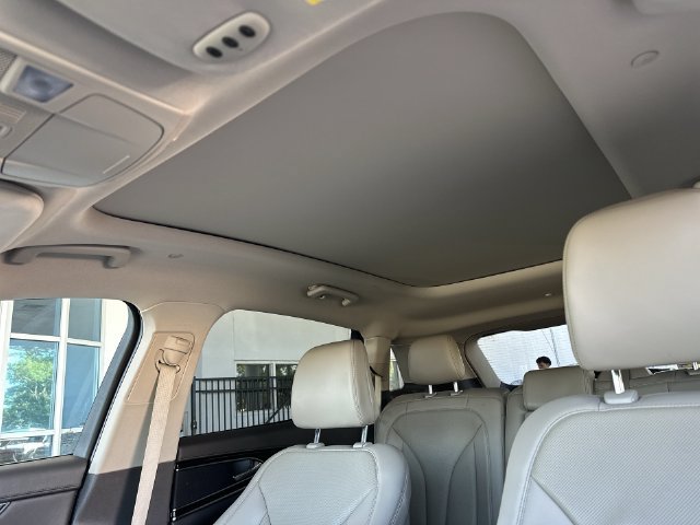 Used 2023 Lincoln Nautilus Reserve AWD/4WD image 22