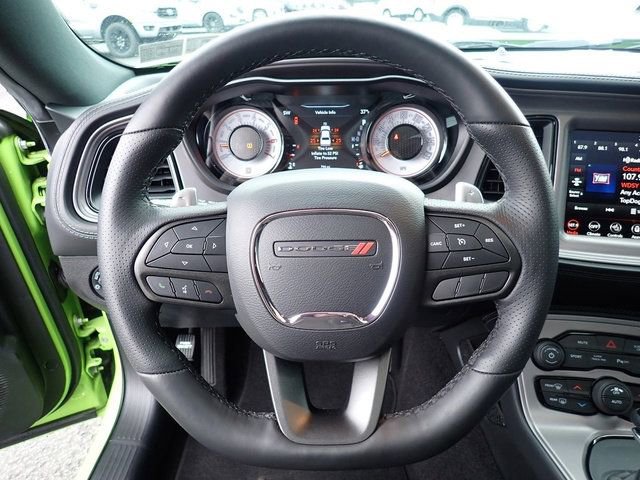 Used 2023 Dodge Challenger R/T w/ Plus Package image 25