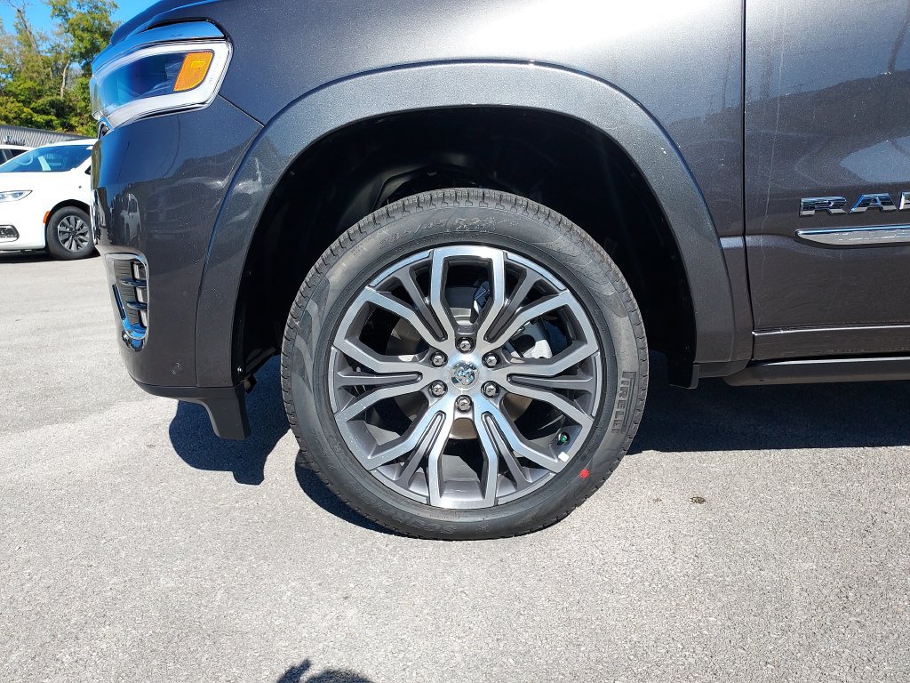 New 2027 RAM 1500 Tungsten AWD/4WD image 10