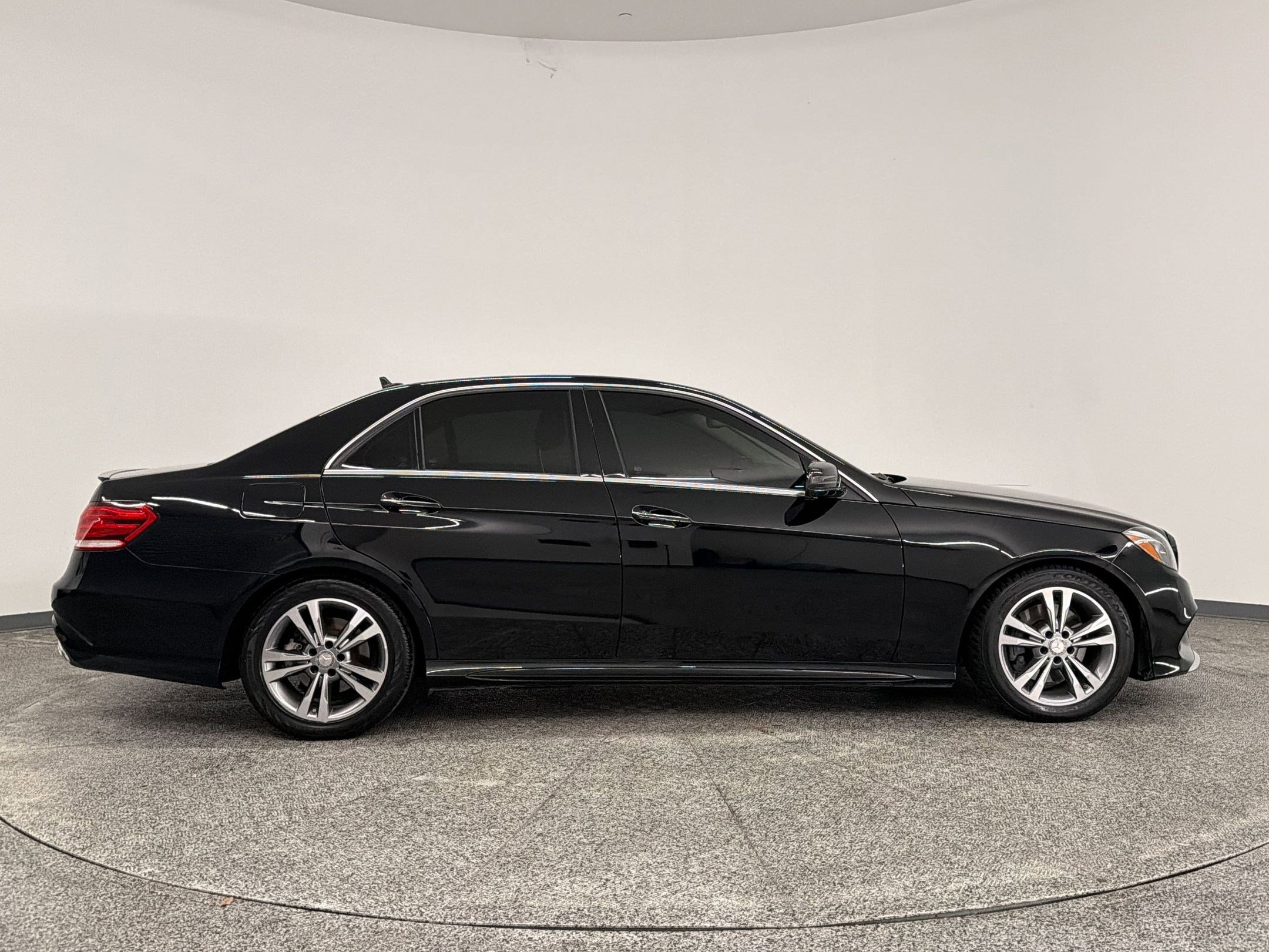 Certified 2016 Mercedes-Benz E 350 Sedan image 7