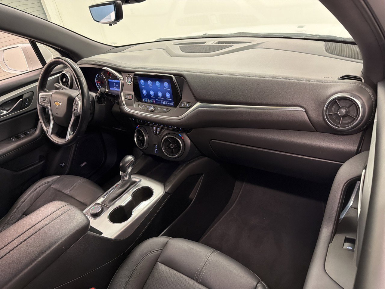 Used 2020 Chevrolet Blazer LT w/ Sound & Technology Package image 41