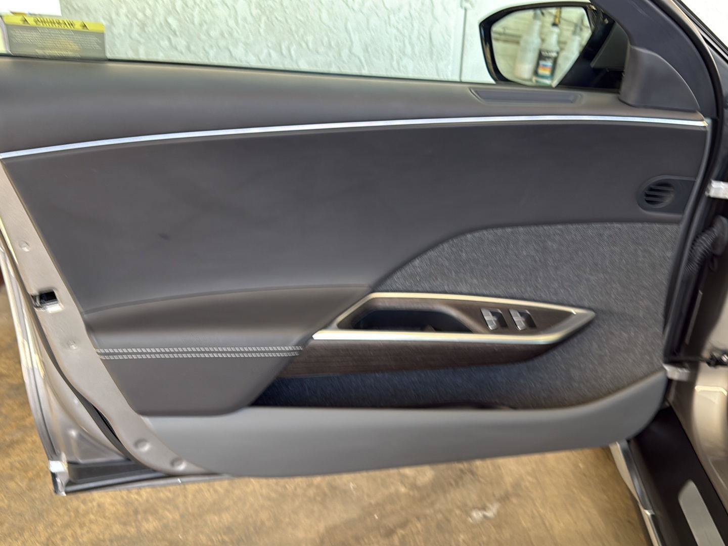 Used 2023 Lucid Air Touring AWD/4WD image 28