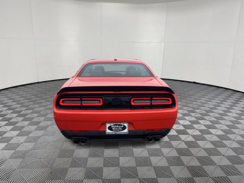Used 2019 Dodge Challenger R/T RWD image 6