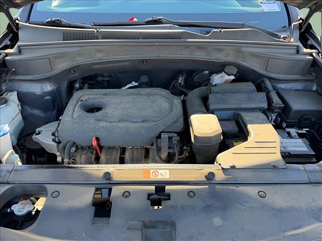 Used 2018 Hyundai Santa Fe Sport image 9