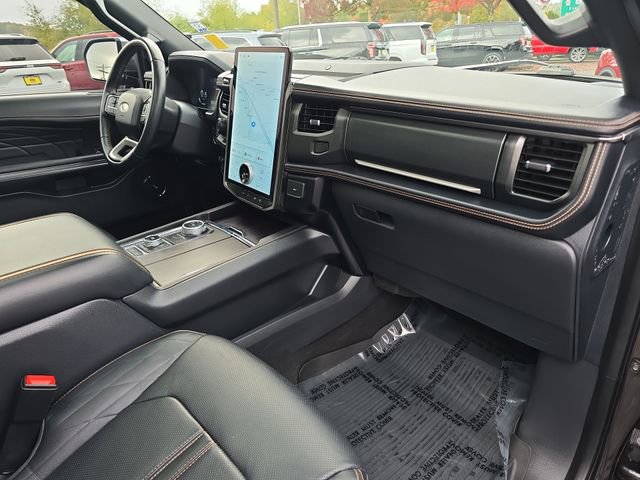 Used 2024 Ford Expedition Max Platinum image 37
