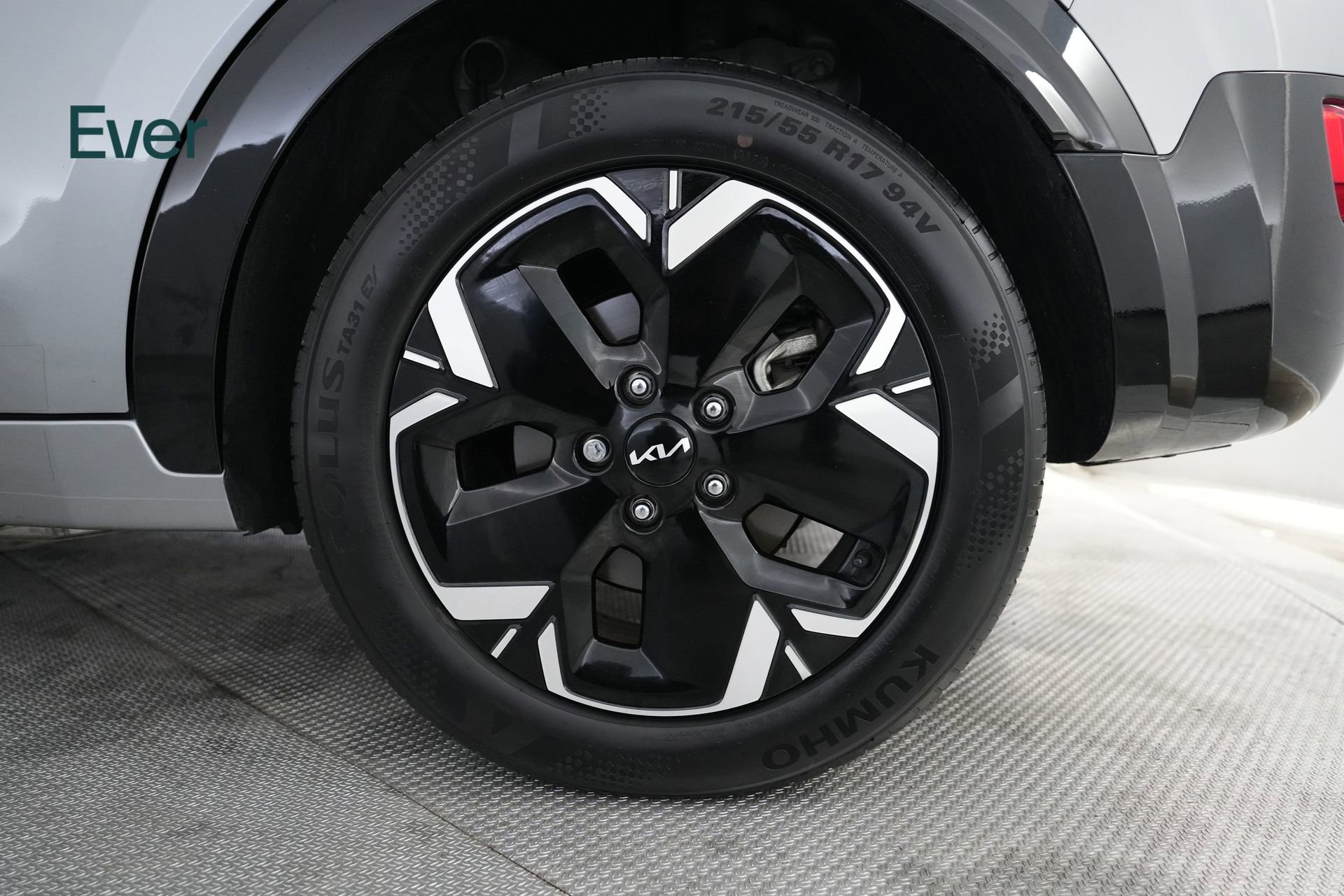 Used 2023 Kia Niro Wind FWD image 9
