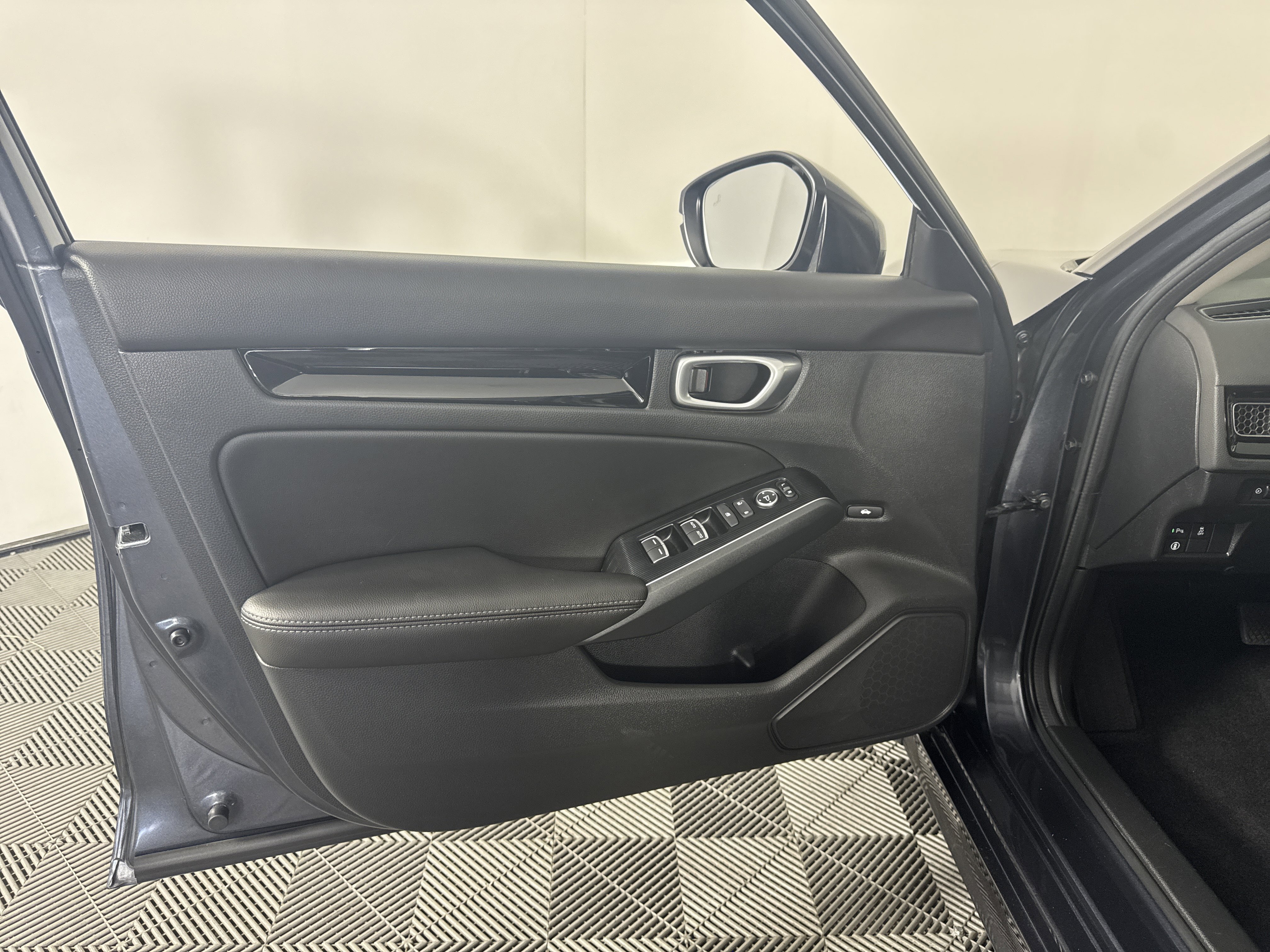 Certified 2023 Honda Civic Touring image 13
