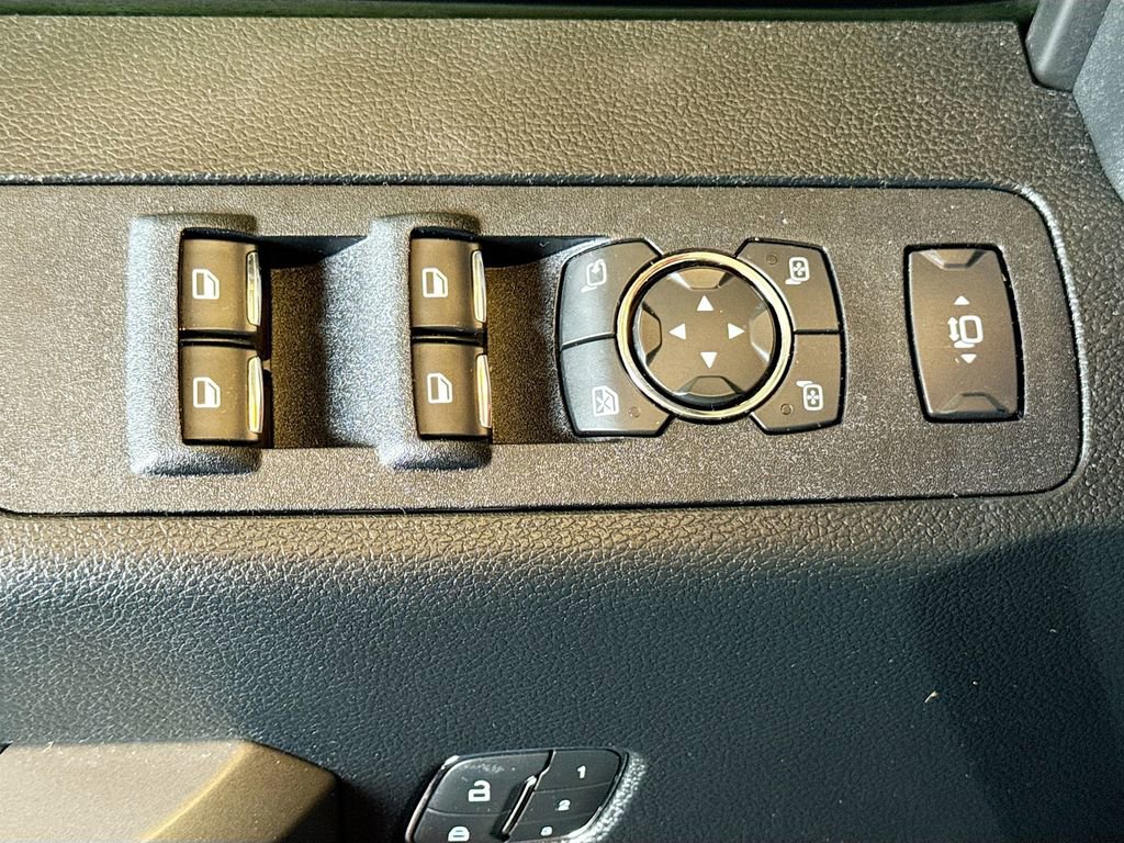 Used 2019 Ford F450 Platinum w/ Platinum Ultimate Package AWD/4WD image 20