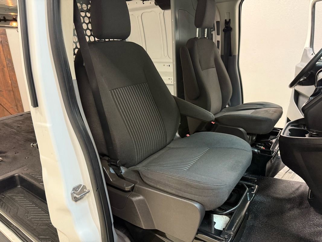 Used 2016 Ford Transit 250 130 Low Roof image 36