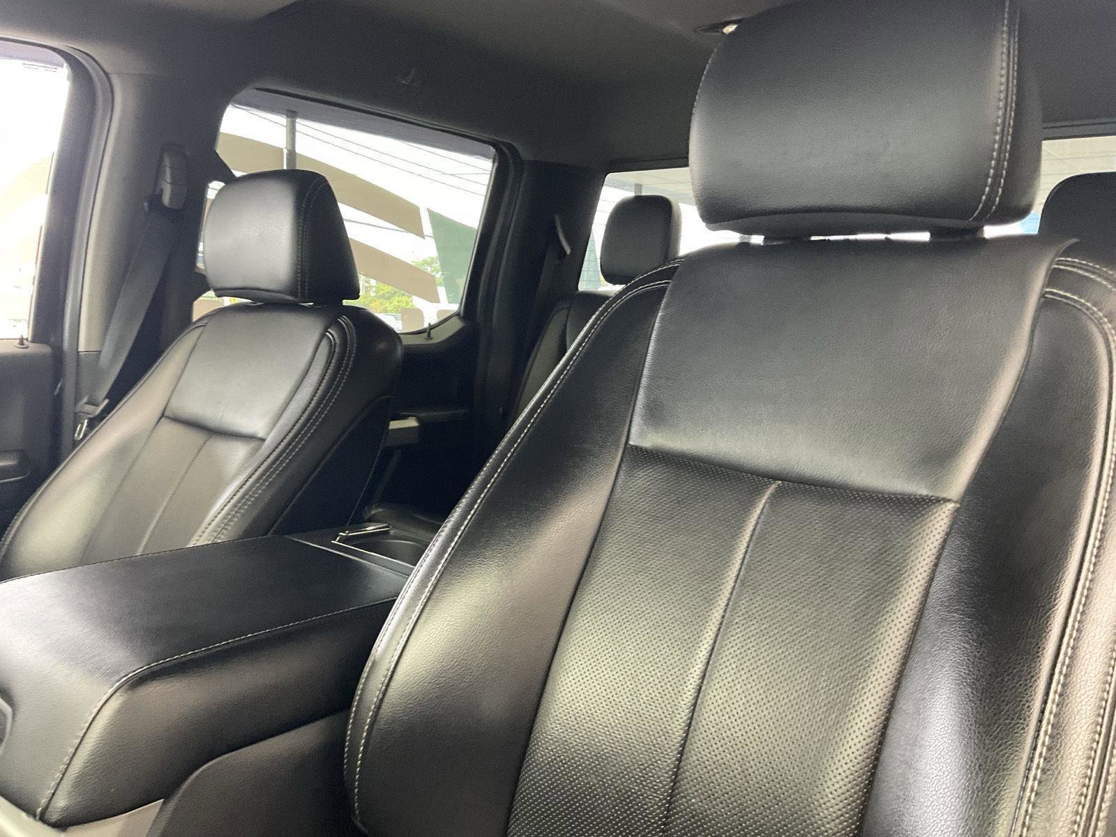 Used 2021 Ford F250 Lariat w/ Chrome Package image 10