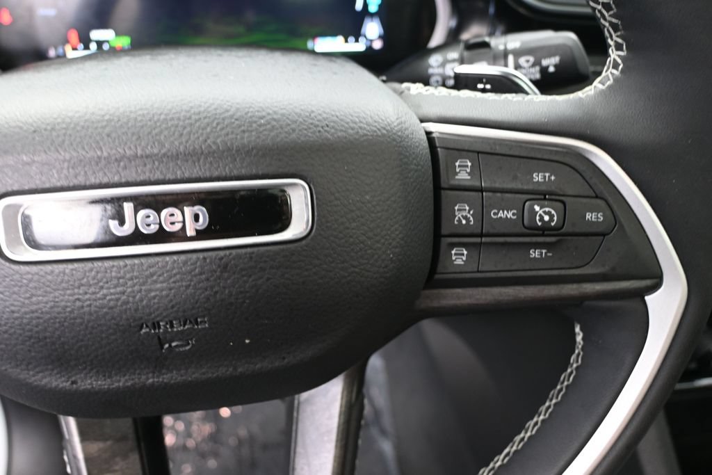 Used 2022 Jeep Grand Cherokee Limited 4xe AWD/4WD image 18