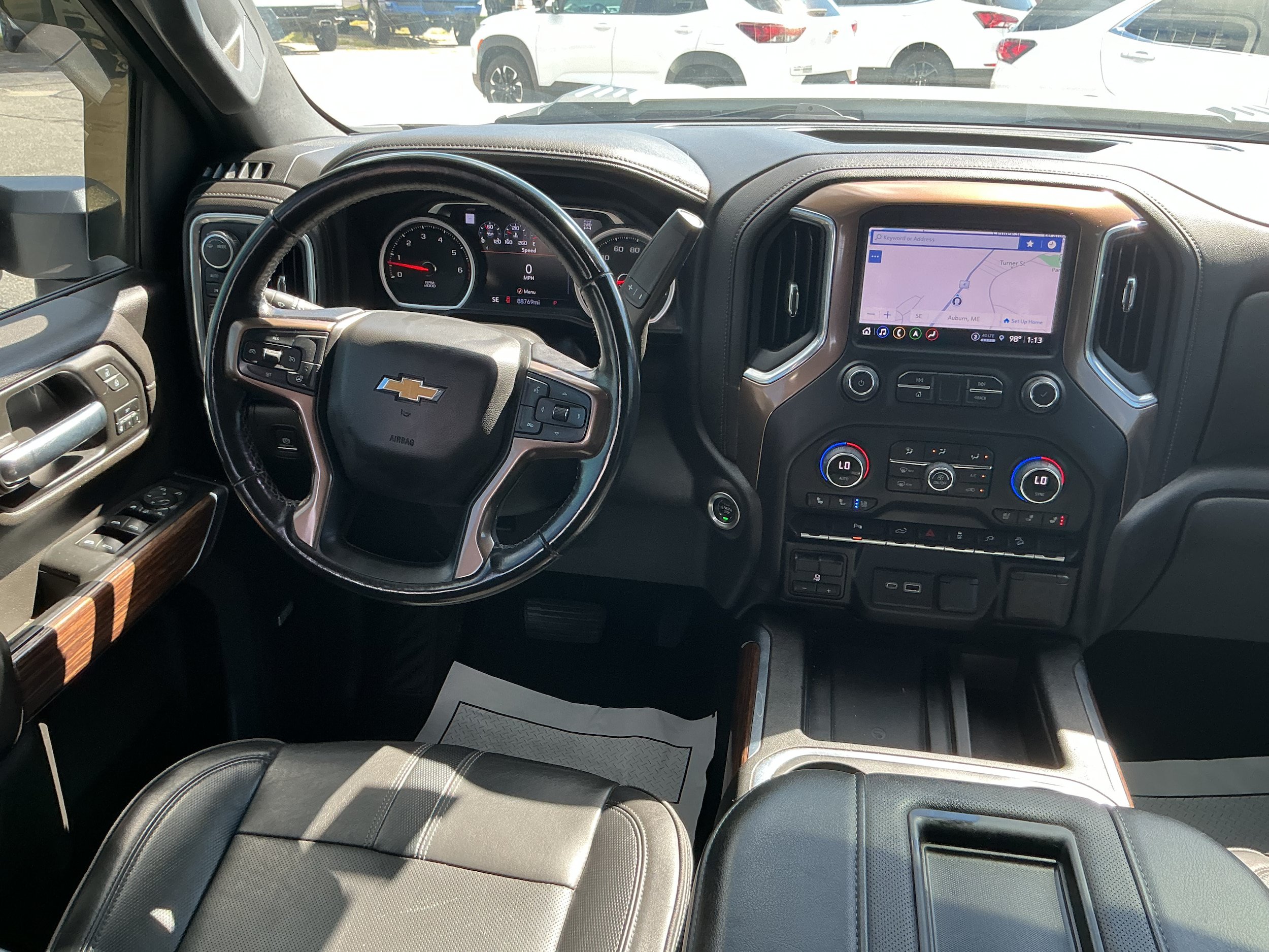 Certified 2022 Chevrolet Silverado 2500 High Country w/ Z71 Off-Road Package AWD/4WD image 6