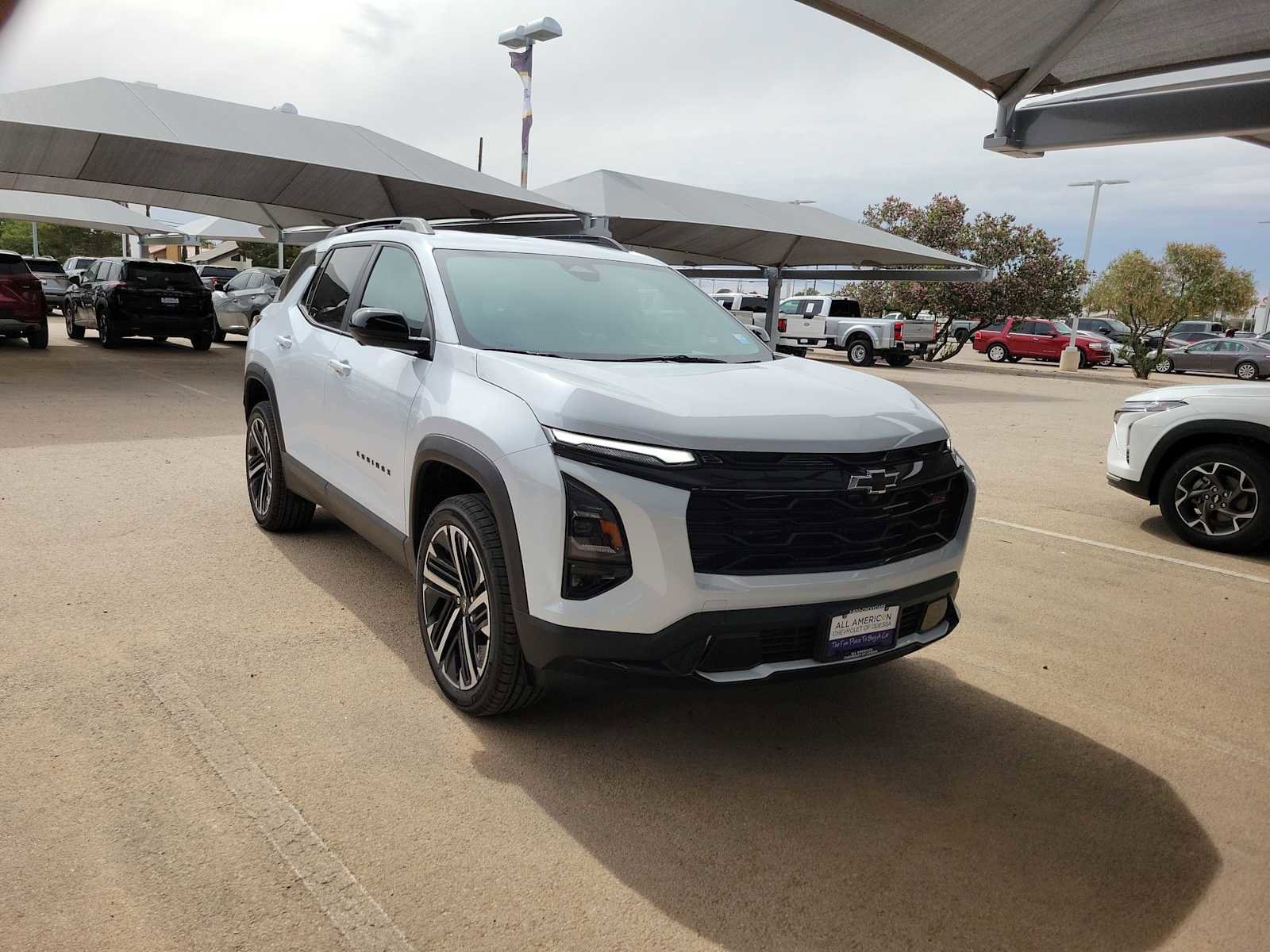 New 2026 Chevrolet Equinox RS w/ Safety and Technology Package AWD/4WD video 2