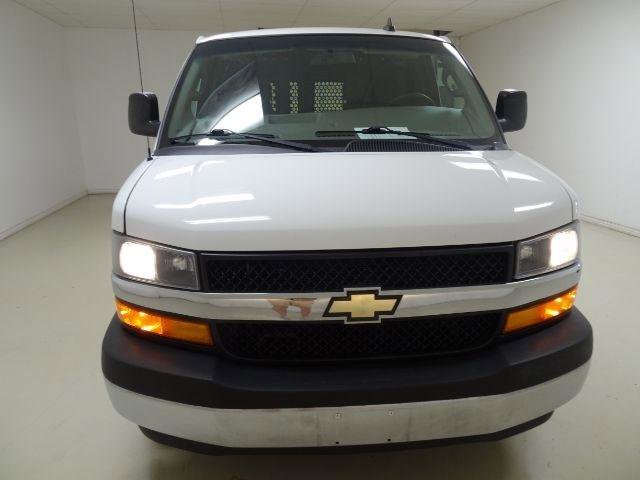 Used 2021 Chevrolet Express 2500 w/ Driver Convenience Package image 2
