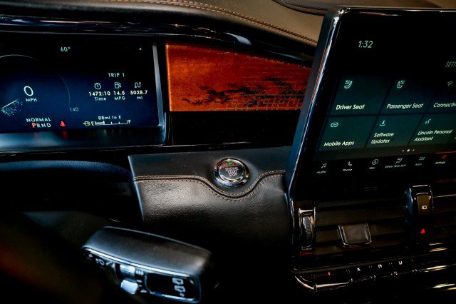 Used 2022 Lincoln Navigator L Black Label image 47