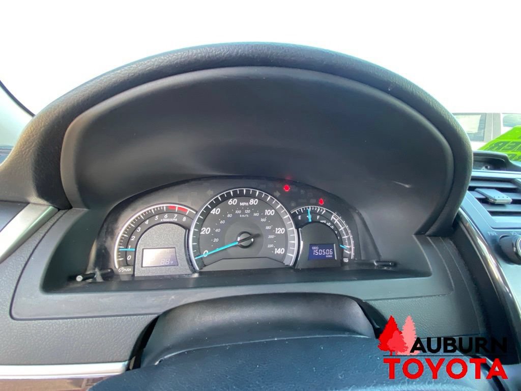 Used 2012 Toyota Camry XLE FWD image 35