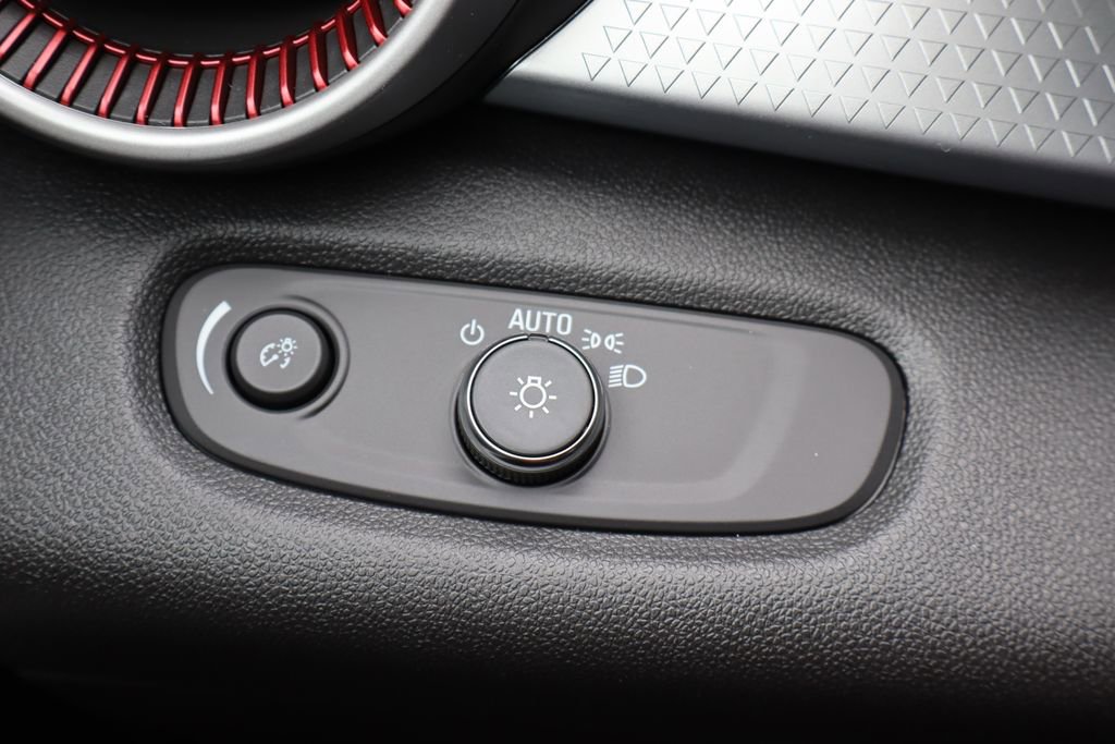 New 2026 Chevrolet Trax RS image 11