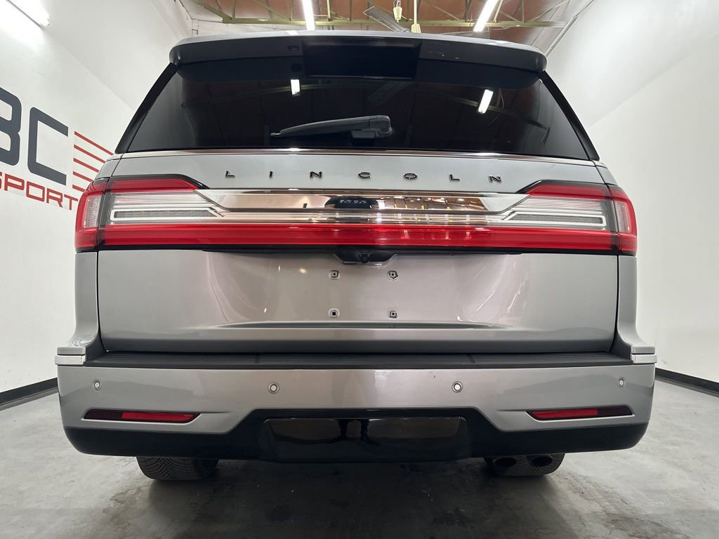 Used 2020 Lincoln Navigator L Black Label w/ Cargo Convenience Package image 11