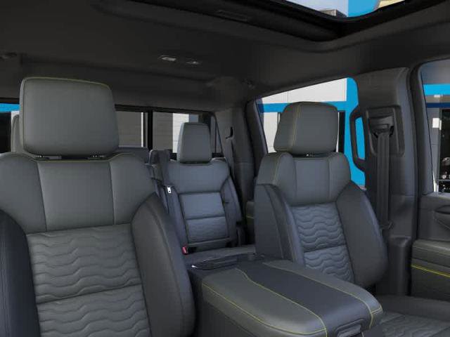 New 2026 Chevrolet Silverado 2500 ZR2 w/ LPO, Dark Essentials Package AWD/4WD image 24