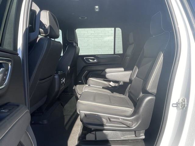 Used 2023 GMC Yukon XL SLT image 24