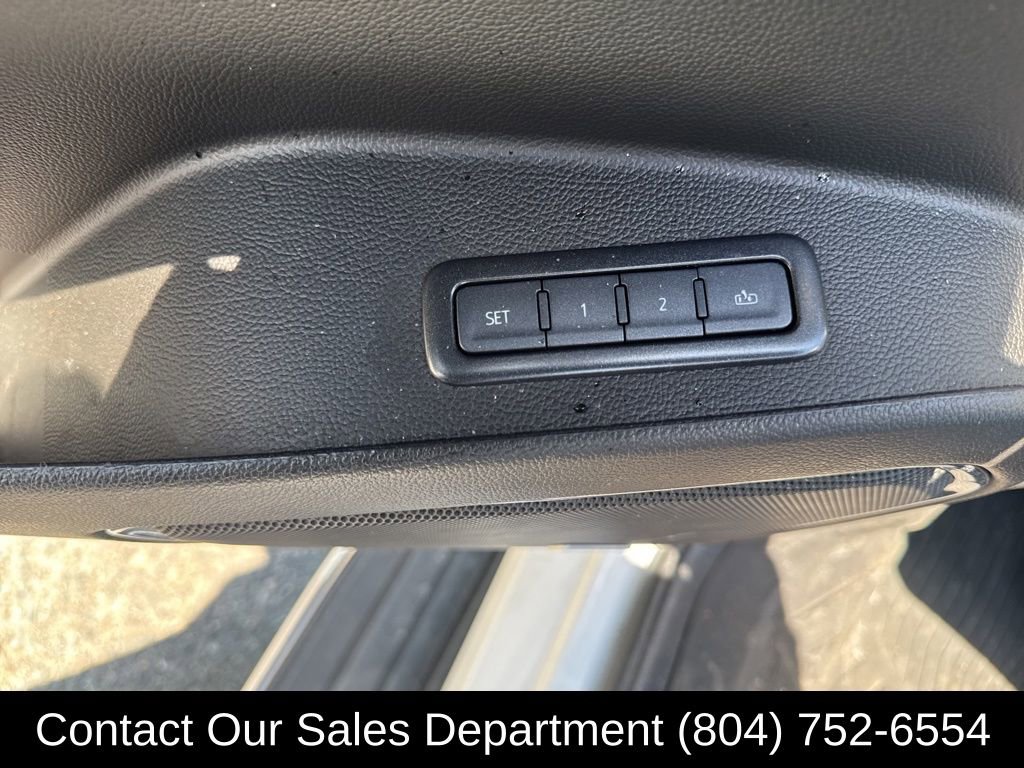 Used 2020 Chevrolet Tahoe Premier image 11