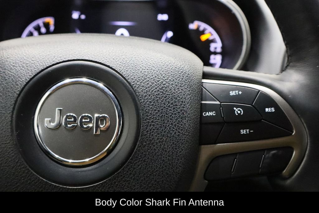 Used 2018 Jeep Grand Cherokee Altitude image 10