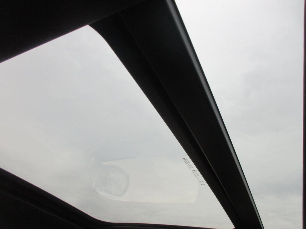 New 2026 GMC Acadia AT4 image 16